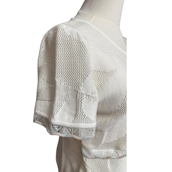 Les Friday Top Vail Sweater Texture Knit Asymetrical Ruffled on the Side Size S - Picture 4 of 11